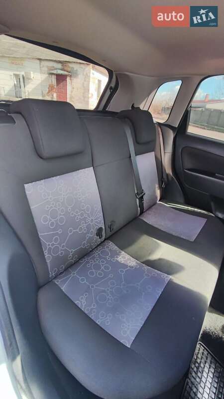 Хэтчбек Ford Fiesta 2007 в Дубровице фото 13 Хэтчбек Ford Fiesta 2007 в Дубровице