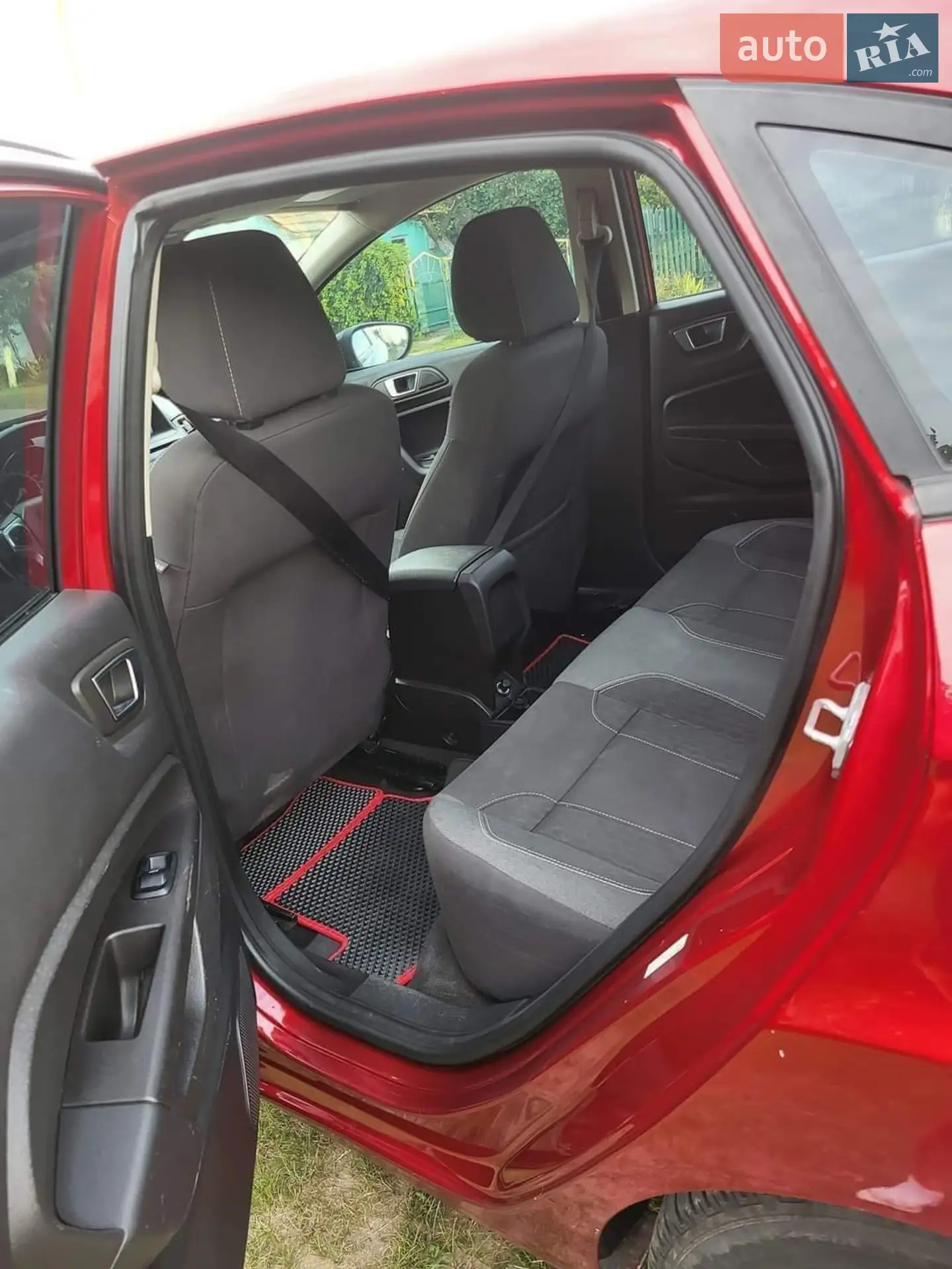 2013 Ford Fiesta - мініатюра 5