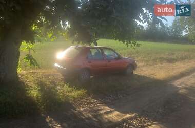 Хэтчбек Ford Fiesta 1990 в 
