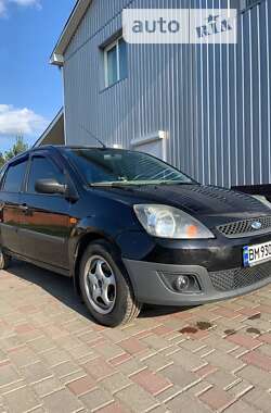 Хэтчбек Ford Fiesta 2006 в Ахтырке