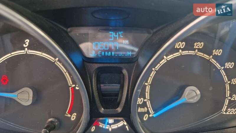 Хэтчбек Ford Fiesta 2013 в Львове