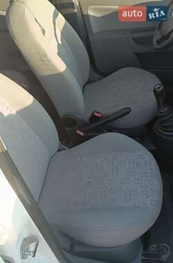 Хэтчбек Ford Fiesta 2007 в 