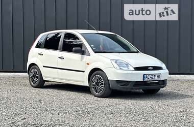 Хэтчбек Ford Fiesta 2003 в Луцке