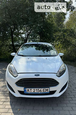 Хэтчбек Ford Fiesta 2013 в Львове