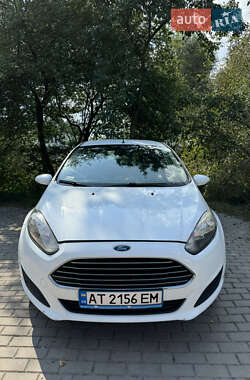 Хэтчбек Ford Fiesta 2013 в 