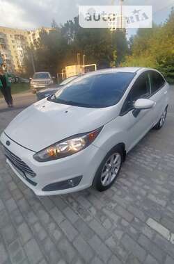 Седан Ford Fiesta 2018 в Львове