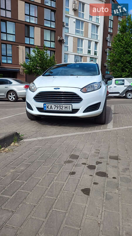 Хетчбек Ford Fiesta 2013 в Білогородці