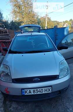 Хэтчбек Ford Fiesta 2005 в Киеве