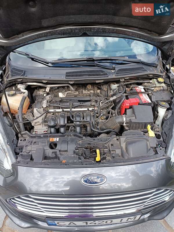 Седан Ford Fiesta 2015 в Умани фото 8 Седан Ford Fiesta 2015 в Умани