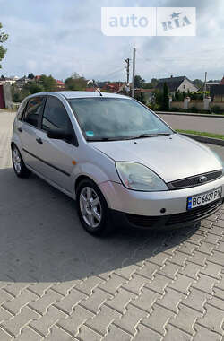 Хэтчбек Ford Fiesta 2003 в Львове