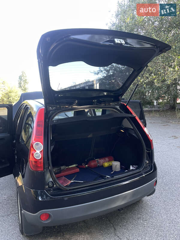 Хэтчбек Ford Fiesta 2007 в Лубнах