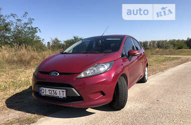 Хэтчбек Ford Fiesta 2010 в Коростене