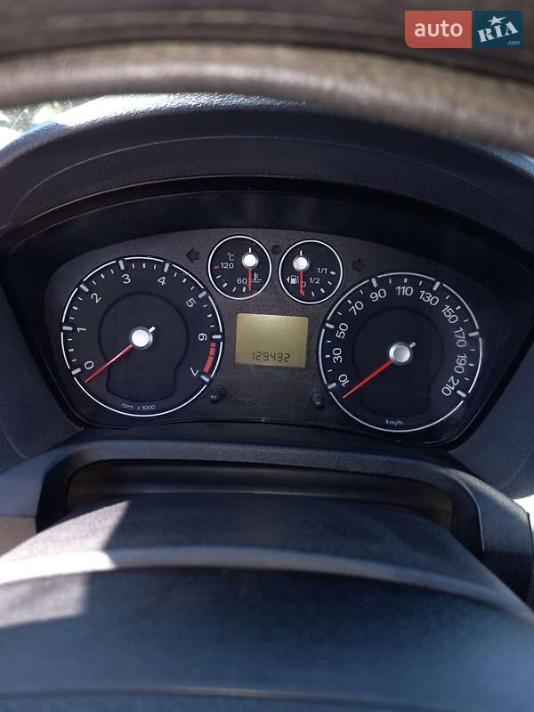 Хэтчбек Ford Fiesta 2008 в Полтаве