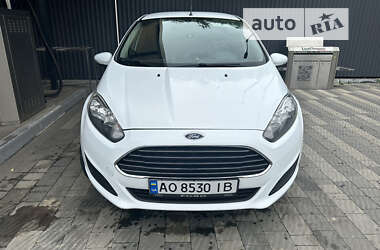 Хэтчбек Ford Fiesta 2013 в Ужгороде