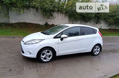 Хэтчбек Ford Fiesta 2012 в Тернополе