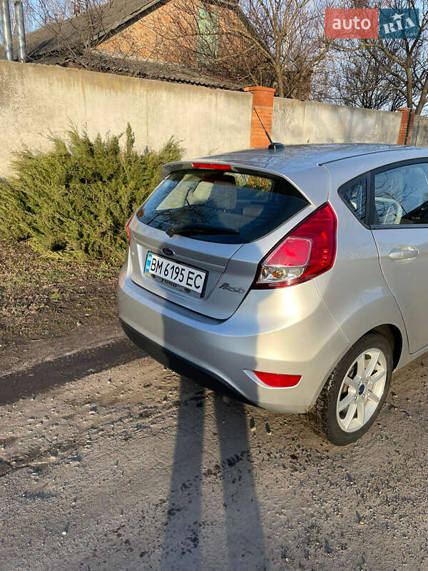 Хэтчбек Ford Fiesta 2019 в Ромнах