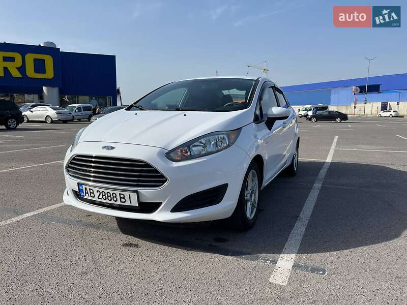 Седан Ford Fiesta 2017 в Виннице