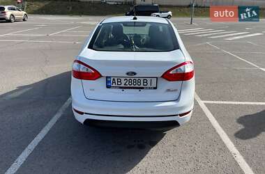 Седан Ford Fiesta 2017 в 