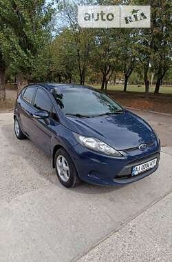 Хэтчбек Ford Fiesta 2012 в Первомайске