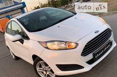 Хетчбек Ford Fiesta 2017 в Миколаєві