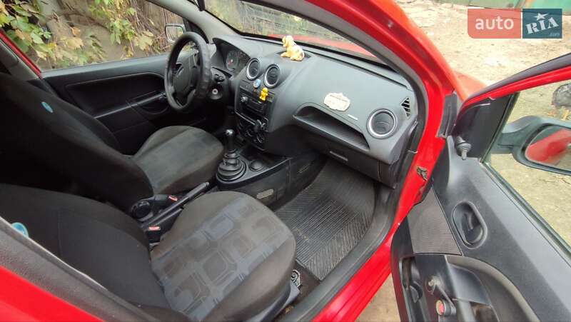 Хэтчбек Ford Fiesta 2007 в Вознесенске фото 9 Хэтчбек Ford Fiesta 2007 в Вознесенске