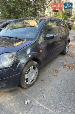 Хэтчбек Ford Fiesta 2006 в Киеве