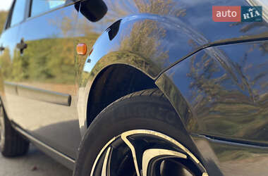 Хэтчбек Ford Fiesta 2007 в 
