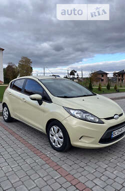 Хэтчбек Ford Fiesta 2009 в Львове