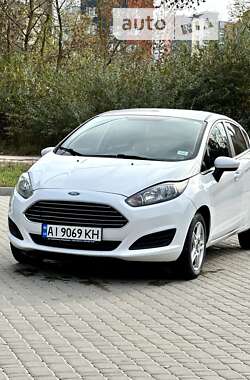 Хетчбек Ford Fiesta 2017 в Ірпені