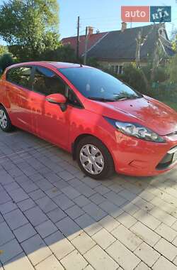 Хетчбек Ford Fiesta 2012 в Стрию