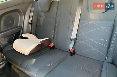Хэтчбек Ford Fiesta 2014 в Львове