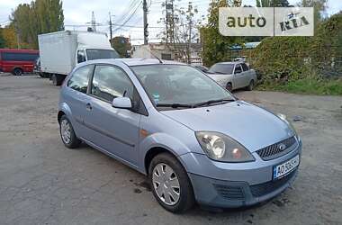 Хэтчбек Ford Fiesta 2005 в Виннице