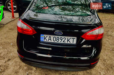 Седан Ford Fiesta 2017 в Києві