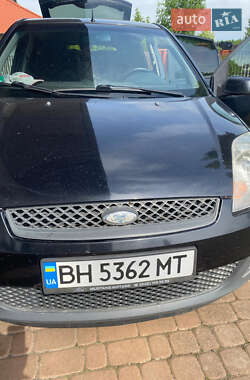 Хэтчбек Ford Fiesta 2007 в 