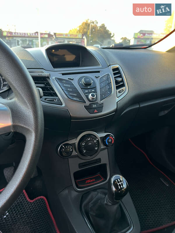 Хэтчбек Ford Fiesta 2013 в Фастове фото 14 Хэтчбек Ford Fiesta 2013 в Фастове