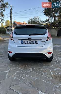 Хэтчбек Ford Fiesta 2013 в Киеве