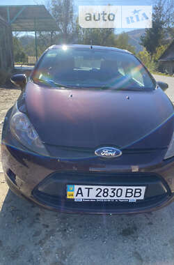 Хетчбек Ford Fiesta 2011 в Кутах