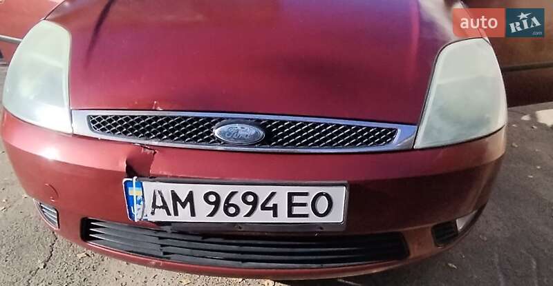 Хэтчбек Ford Fiesta 2002 в Житомире