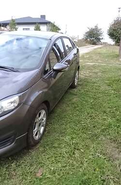 Седан Ford Fiesta 2015 в Луцьку