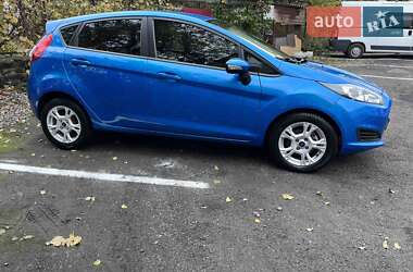 Хэтчбек Ford Fiesta 2014 в Луцке