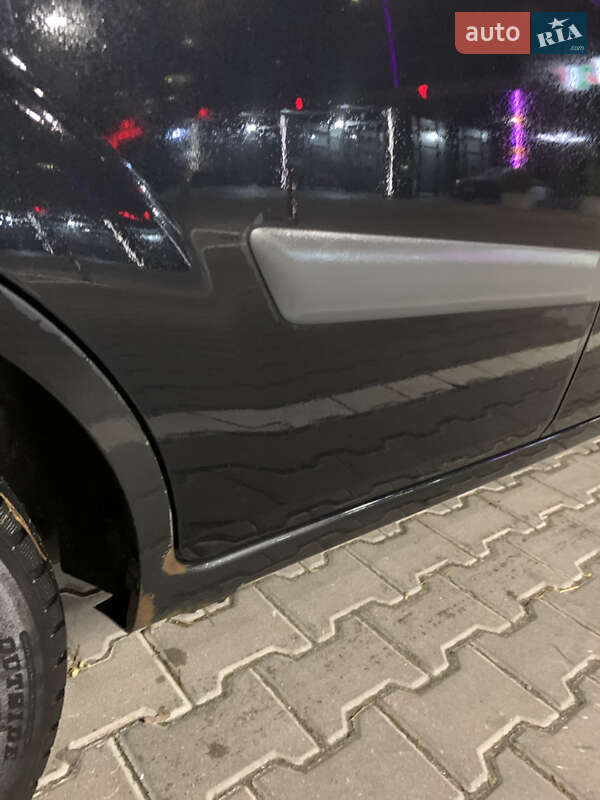 Хэтчбек Ford Fiesta 2008 в Ровно