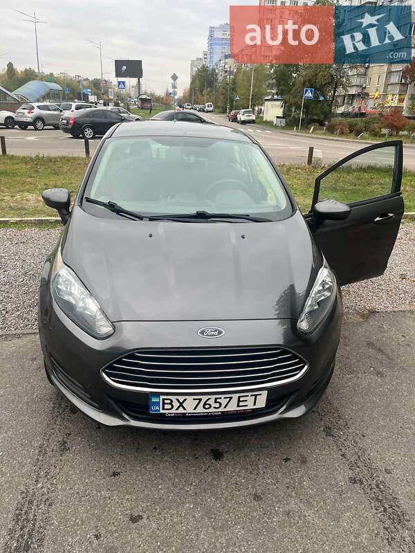 Седан Ford Fiesta 2018 в Києві