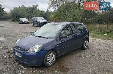 Хэтчбек Ford Fiesta 2008 в Львове