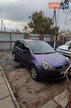 Хэтчбек Ford Fiesta 2006 в Павлограде