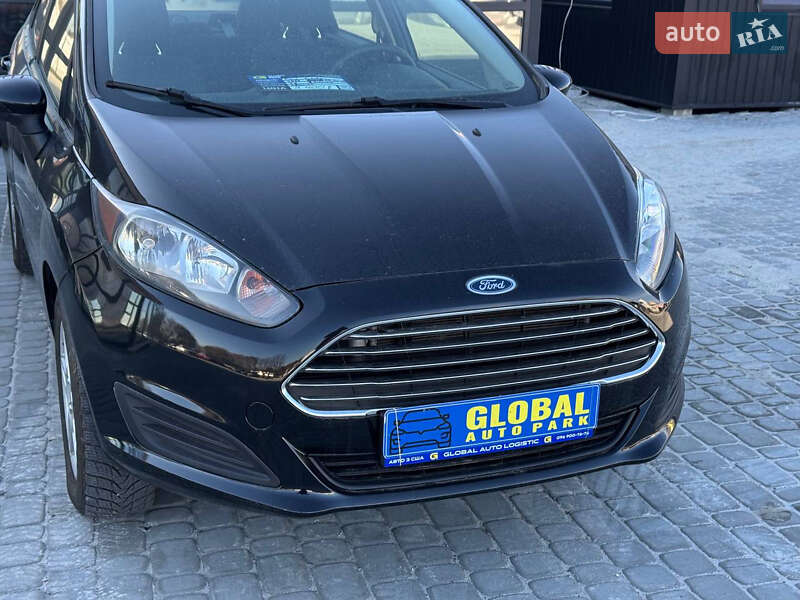 Седан Ford Fiesta 2018 в Львові