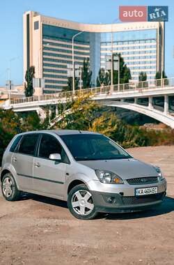 Хетчбек Ford Fiesta 2007 в Києві