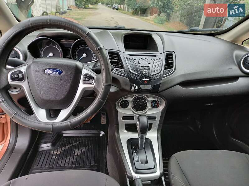 Седан Ford Fiesta 2017 в Миколаєві