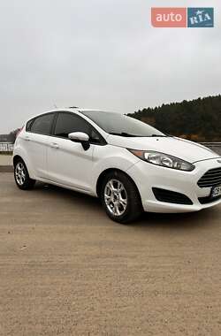 Хэтчбек Ford Fiesta 2014 в 