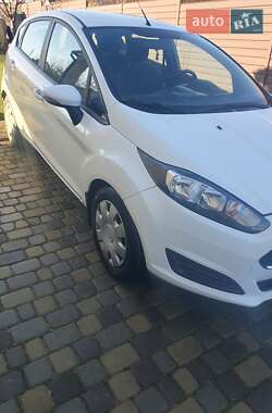 Хэтчбек Ford Fiesta 2016 в Луцке