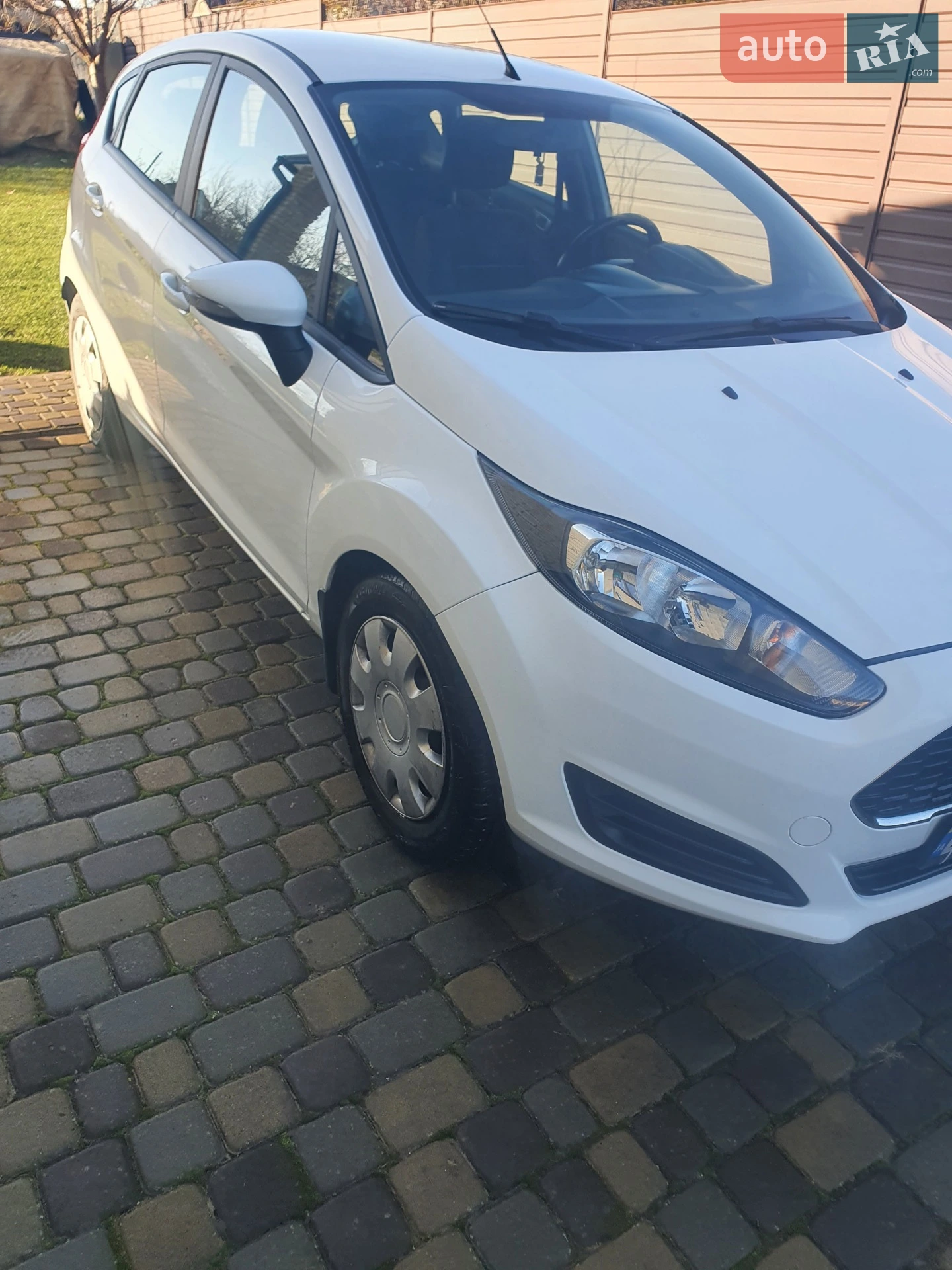 2016 Ford Fiesta - мініатюра 14
